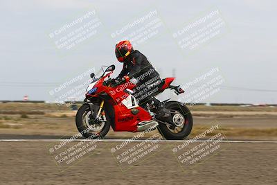 media/Oct-13-2025-Lets Ride (Mon) [[1a1cd08581]]/B Group/1220pm (Wheelie Bump)/